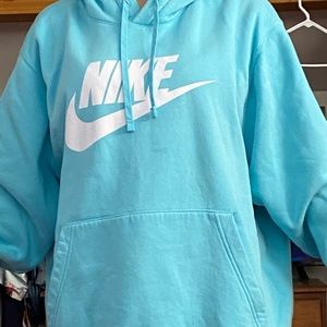 Men’s Nike hoodie
